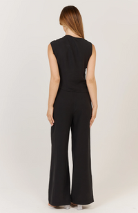 Sandara Pant - Black