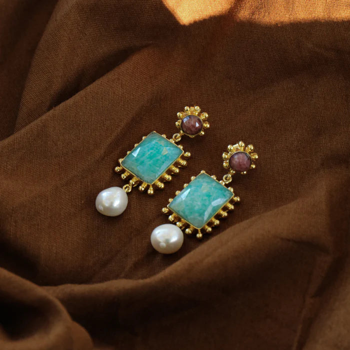 Abigail Earrings - Gold