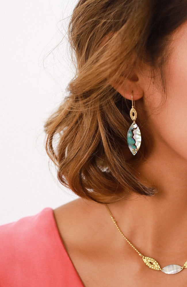 SASHA Eye Shape on Hook Earrings