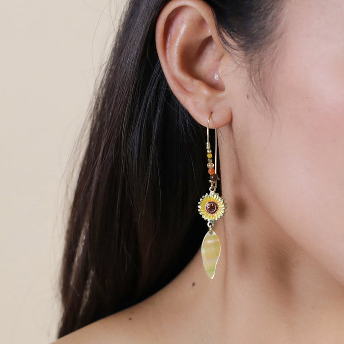 SUNNY Woven Medium Hook Earrings