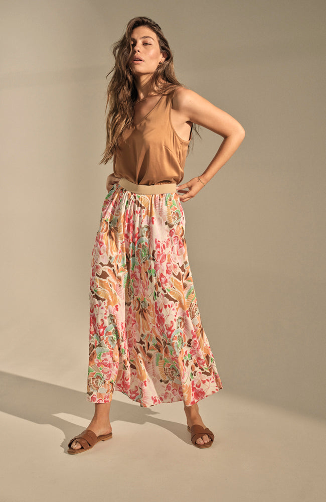 Astrid V-Neck Silk Tank Top - Pecan