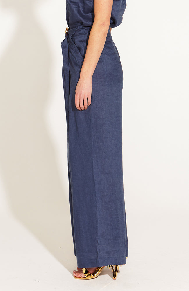 A Walk in the Park Belted Pant - Navy