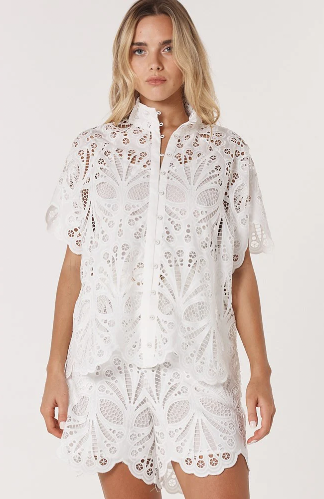 Elara Broderie Blouse – Ivory