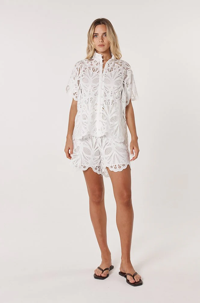 Elara Broderie Blouse – Ivory