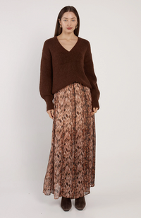 Remy V-Neck Jumper - Chocolate Brown