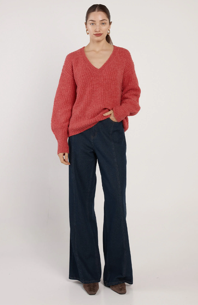 Remy V-Neck Jumper - Red