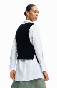 Dervy Detachable Vest Shirt - Negro