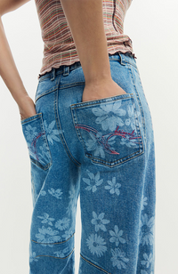 Maggi Floral Jeans - Medium Wash
