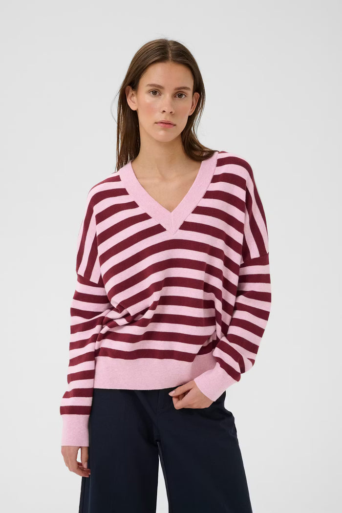 Foster V-neck - Pink/Zinfandel Stripe