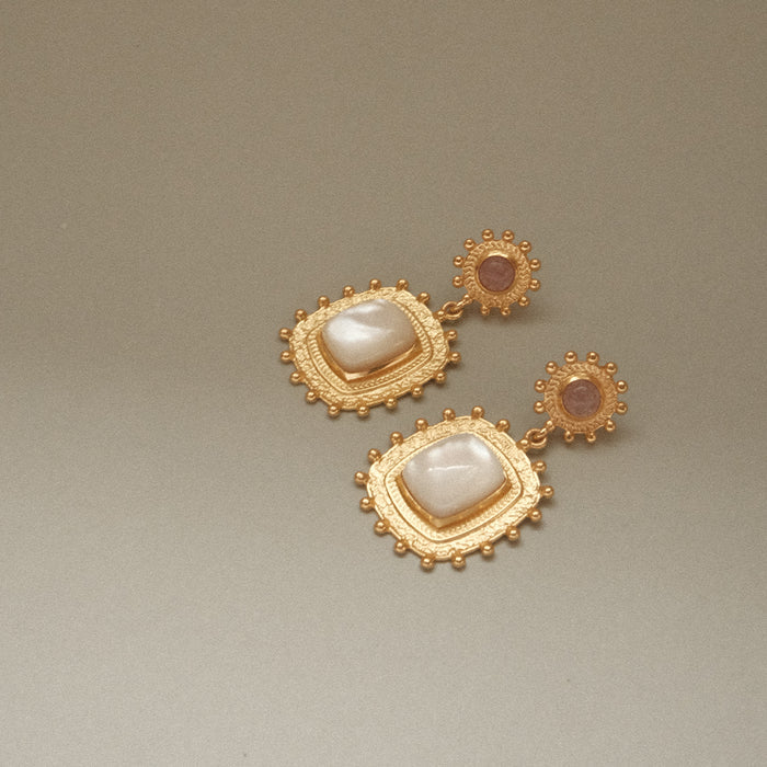 Nellie Earrings - Gold