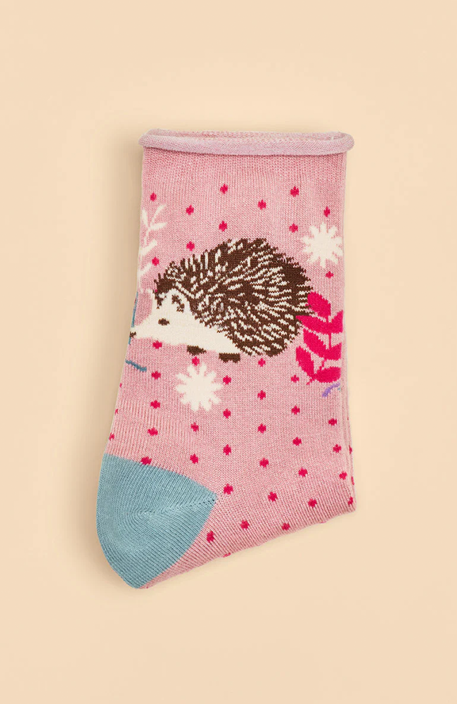 Hedgehog Hunting in Leaves Ankle Socks - Petal