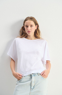 Apoly T-shirt - White