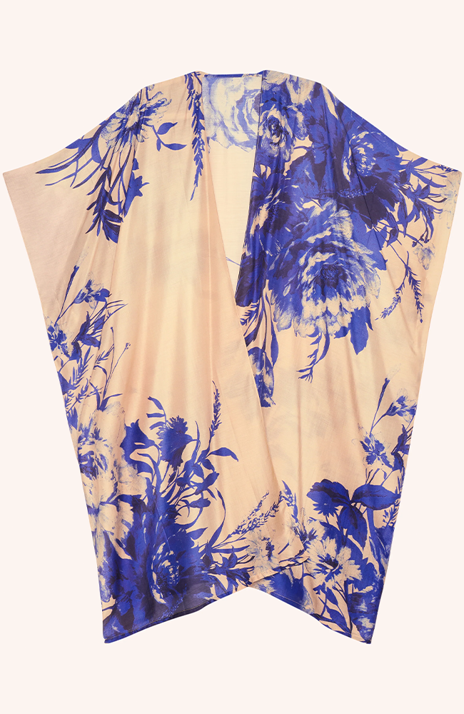 Beach Wrap Around - China Blue Blooms