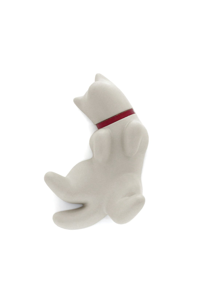 Dog Magnet Lazy White