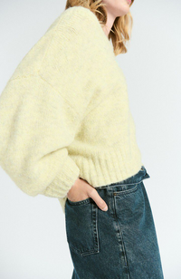 East Jumper - Chick Yellow