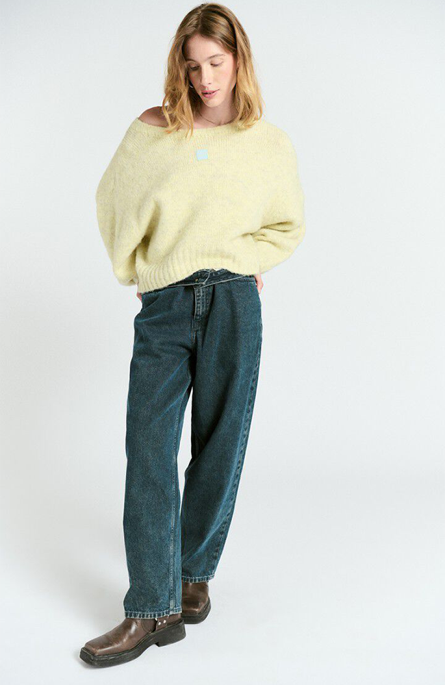 East Jumper - Chick Yellow