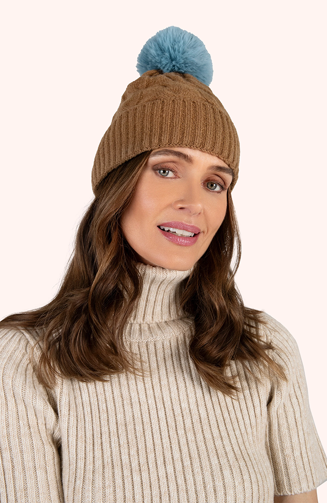 Elise Bobble Hat - Chocolate/Ice
