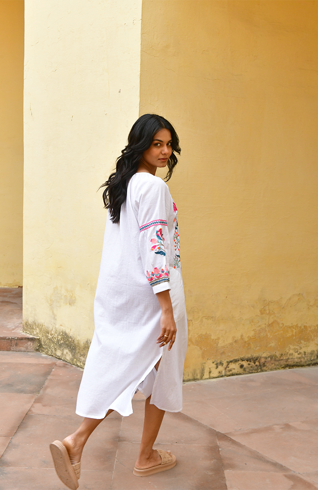 Hummingbird Embroidered Kaftan - Multi