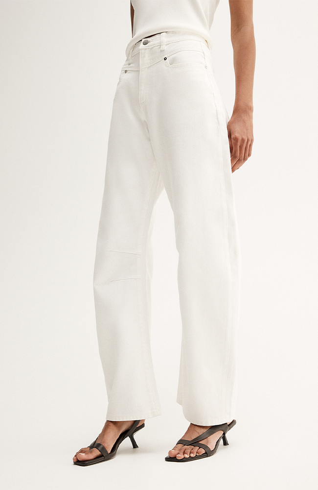 Chelsea Denim Jean - White