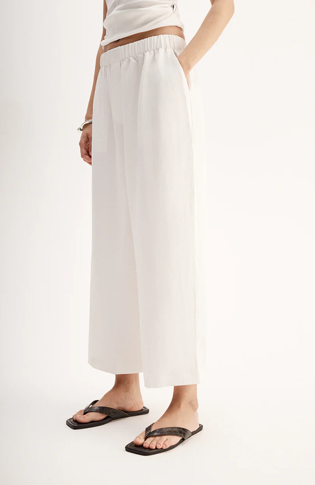 Sonia Pant - White