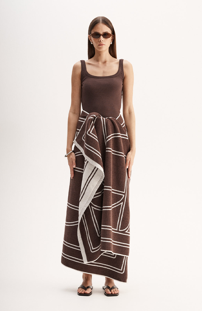 Beau Towel- Chocolate Ecru