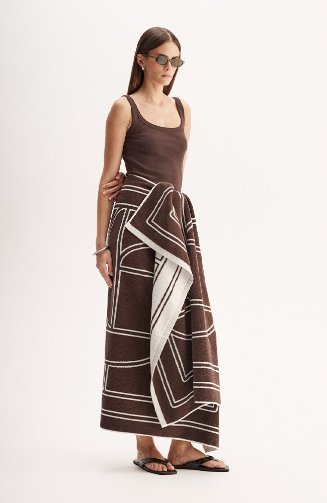 Beau Towel- Chocolate Ecru