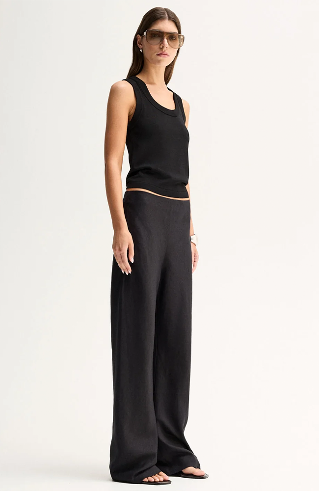 Laurie Pant - Black