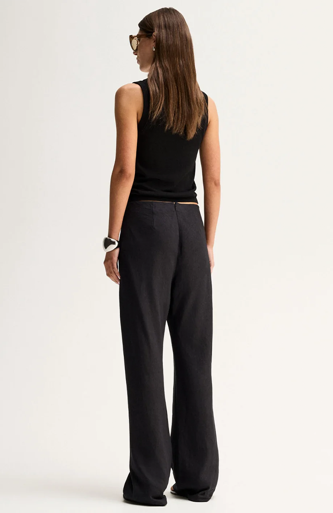 Laurie Pant - Black