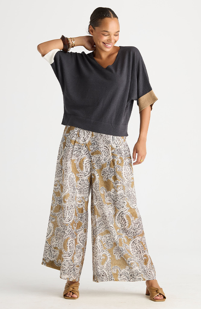 Contrast Cuff Top - Graphite