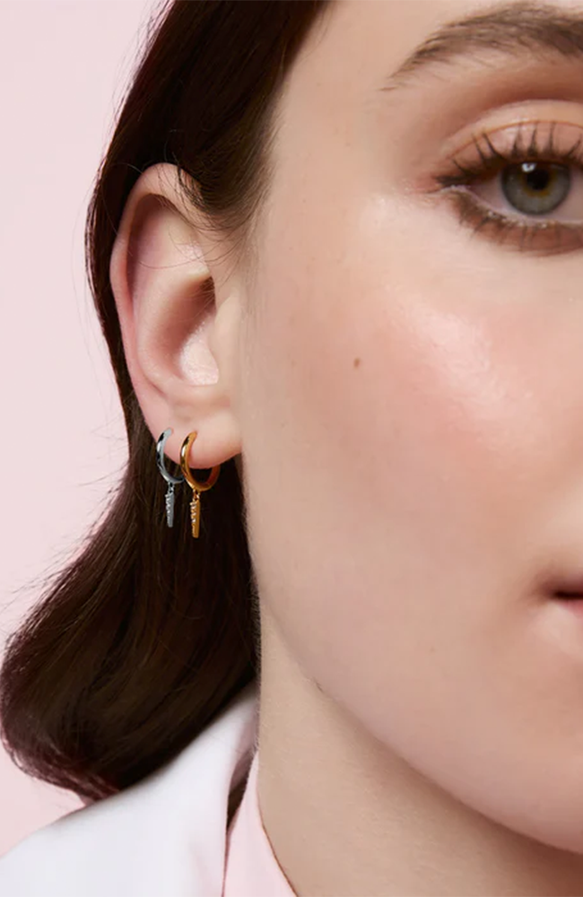 Lyla Huggie Earrings - Gold