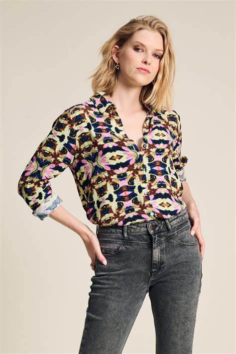 Mila Butterfly Blouse - Sky