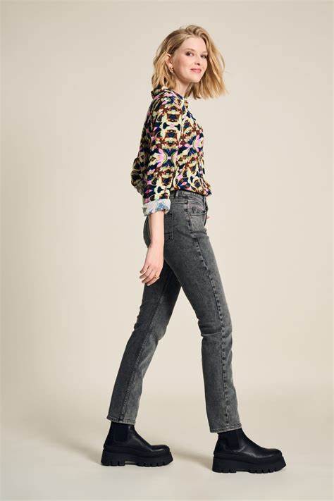 Mila Butterfly Blouse - Sky