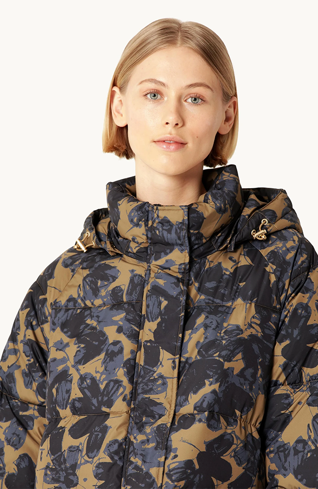 Oversized Padded Coat - Beige Butterfly