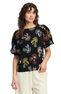 Embroidery Sky Black Top - Black