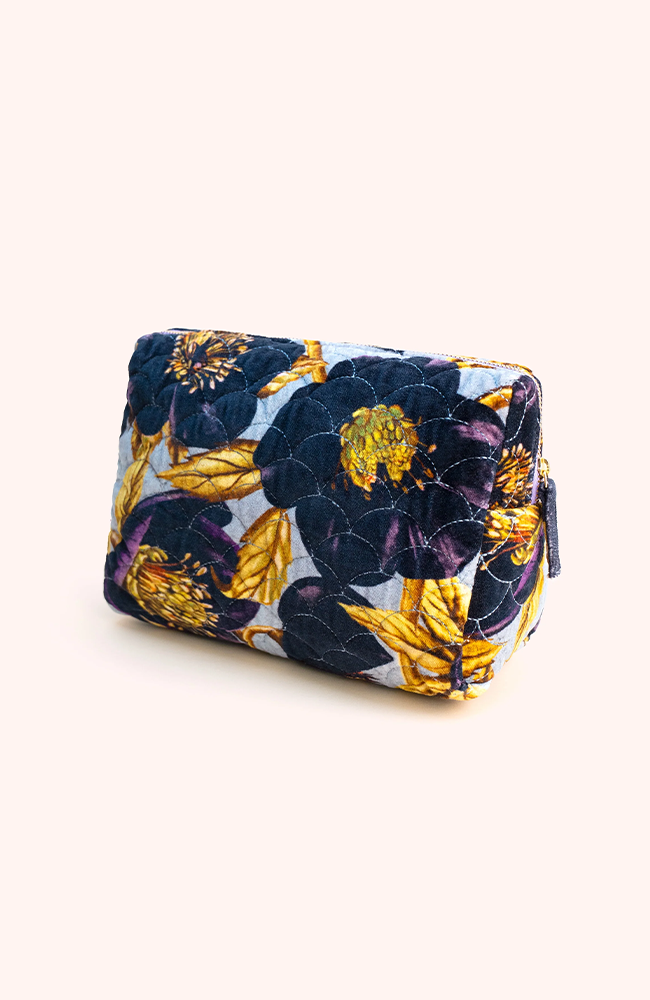 Quilted Wash Bag - Hellebore