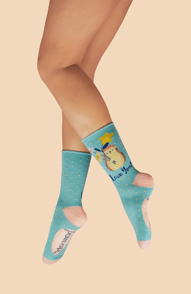 Hedgehog Sharing Love Ankle Socks - Aqua