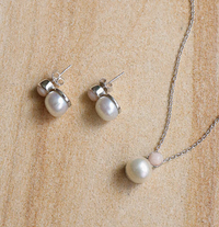 Aquatic Pearl Earring - Gold
