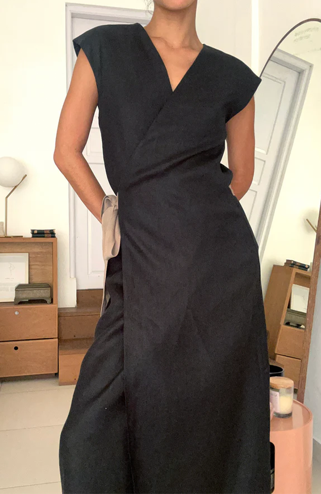 Lumen Linen Wrap Dress - Black/Mocha