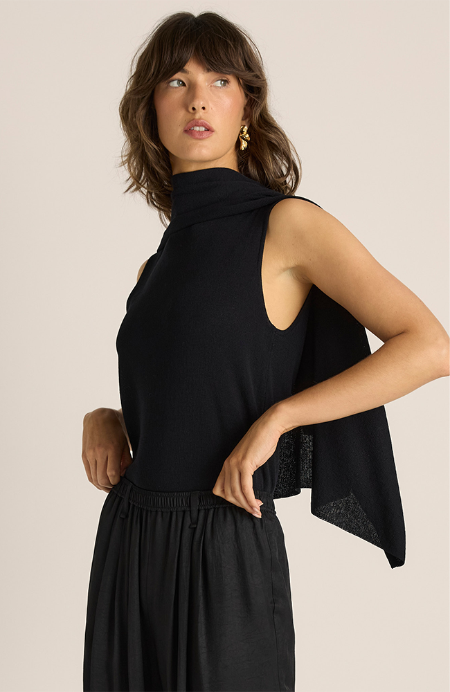 Kora Cape Top - Black