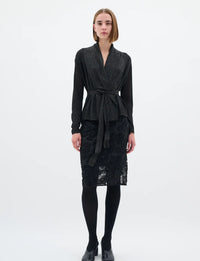 ThaniIW Short Cardigan - Black