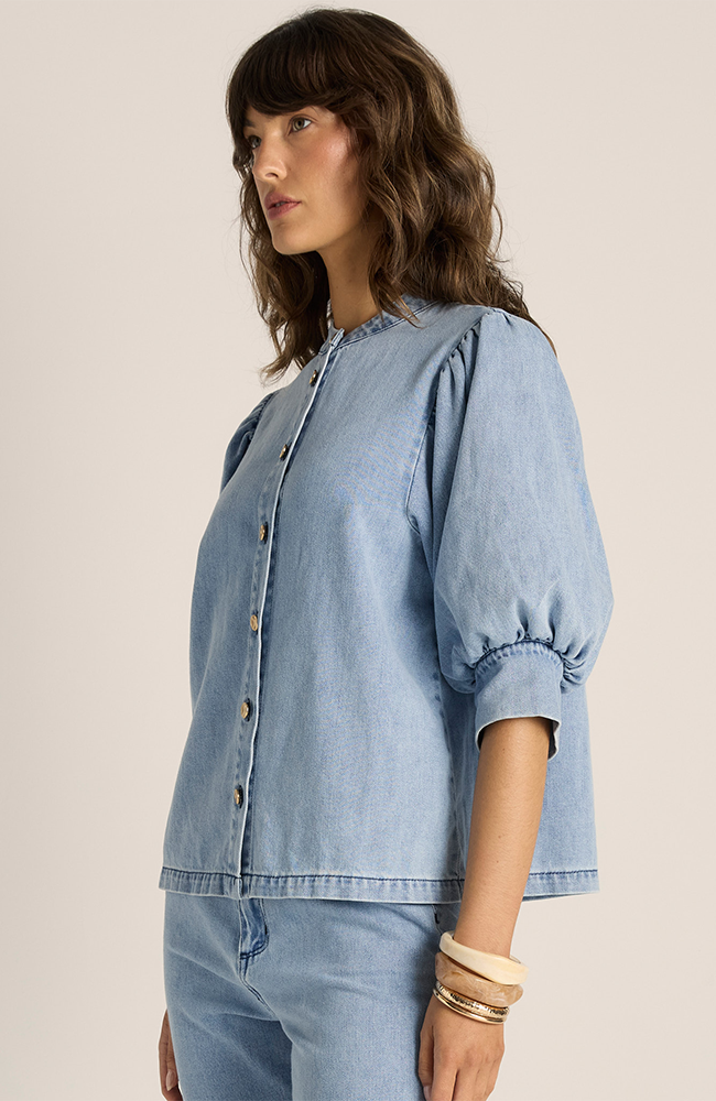 Lila Denim Balloon Shirt - Light Wash