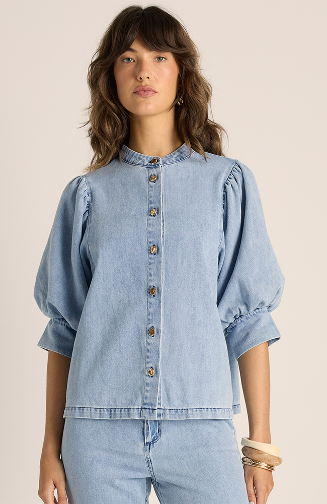Lila Denim Balloon Shirt - Light Wash