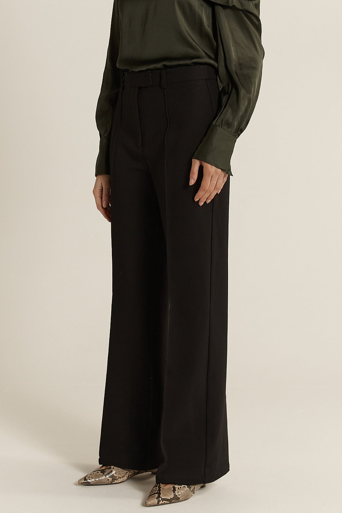 Pia Ponte Pant - Black