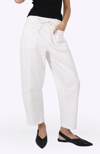 Leo Barrel Leg Jean - White