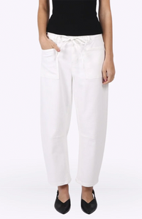 Leo Barrel Leg Jean - White