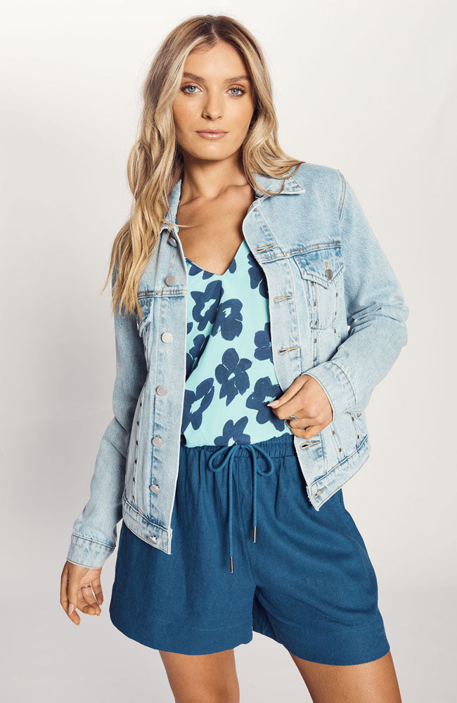 The Stud Denim Jacket - Light Blue Wash