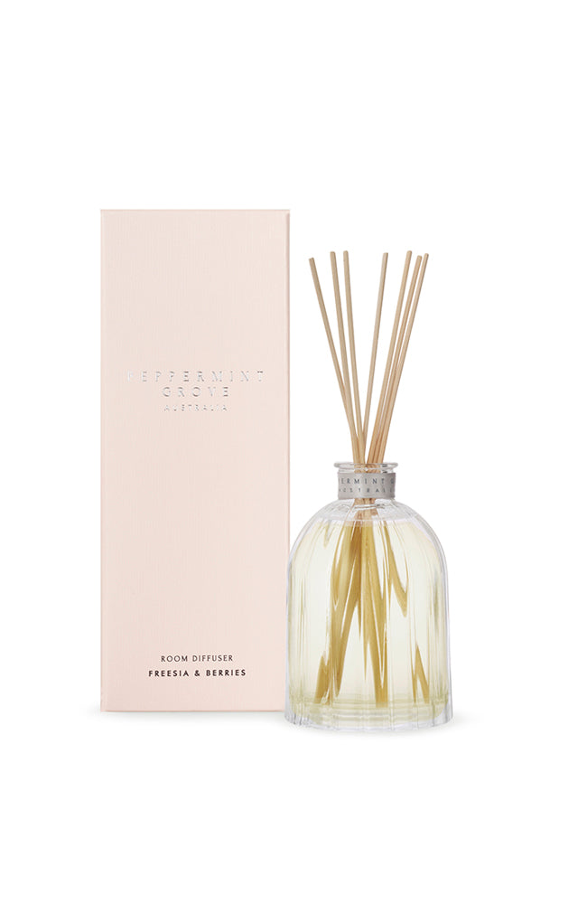 Freesia & Berries Large Diffuser - 350ml