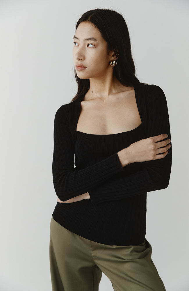 Leon Top - Black