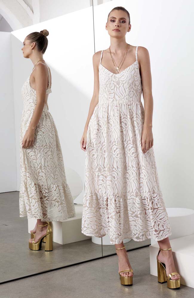 Stay Pretty Dress - Nude
