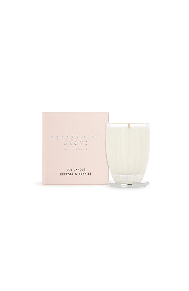 Freesia & Berries- Small Candle
